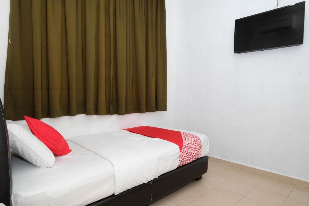 Oyo 905 Hotel De'Light Villa Kota Bharu Exterior photo