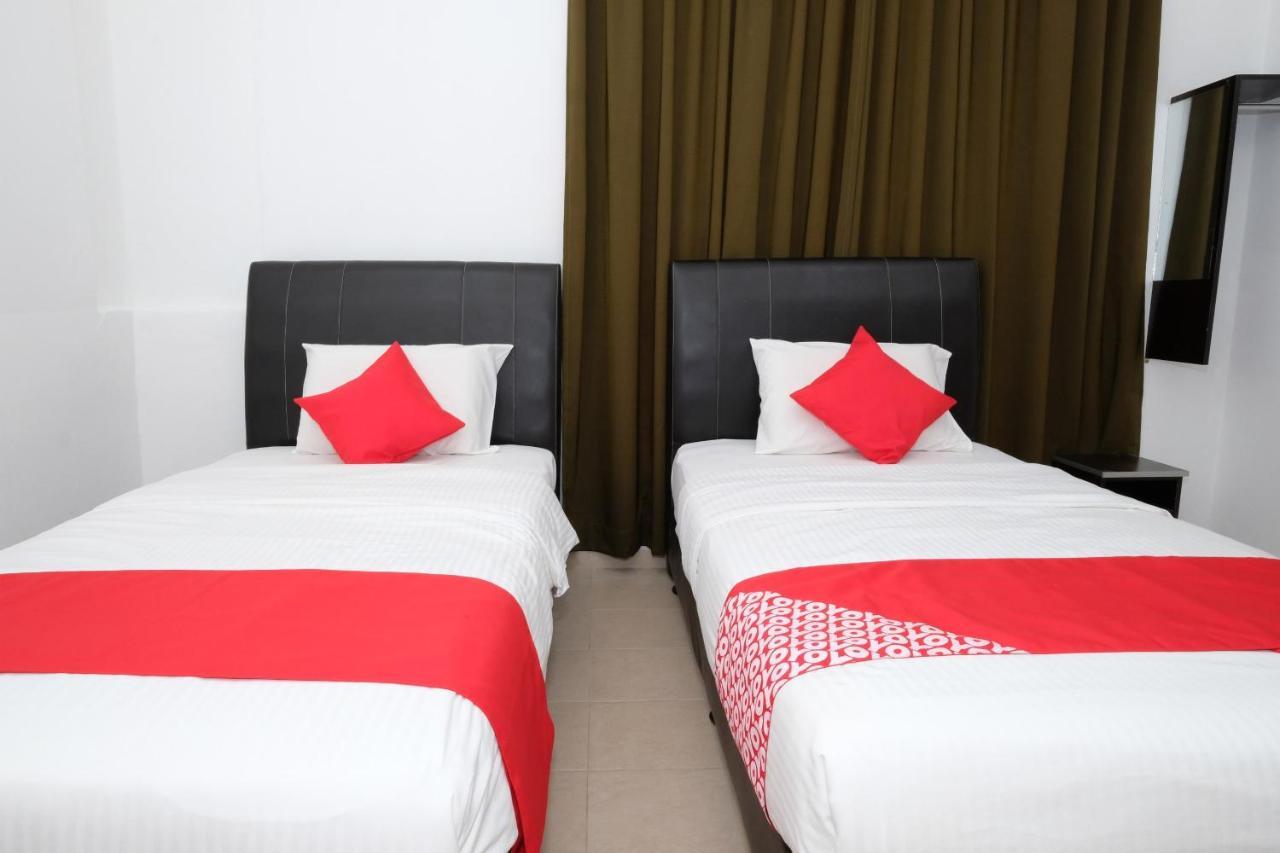 Oyo 905 Hotel De'Light Villa Kota Bharu Exterior photo