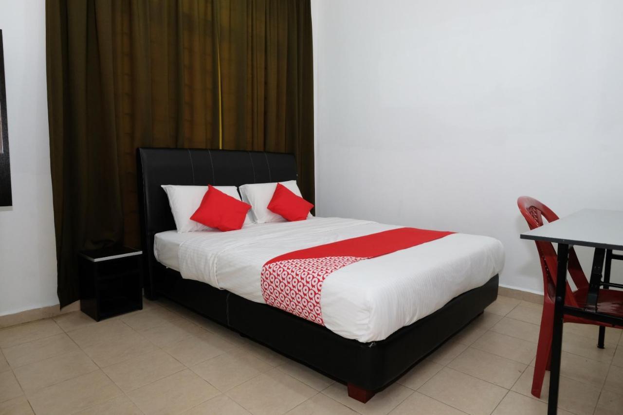 Oyo 905 Hotel De'Light Villa Kota Bharu Exterior photo